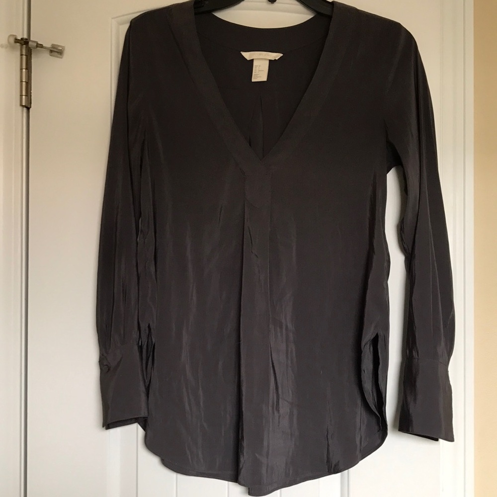 Semi-sheer shiny blouse